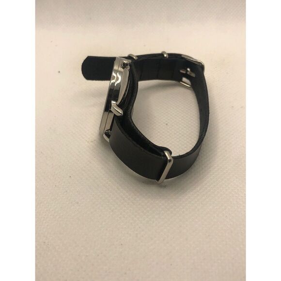 Skagen SKW2582 Women's Black Leather Analog Blue Dial Quartz Genuine Watch OL37 - Picture 8 of 9